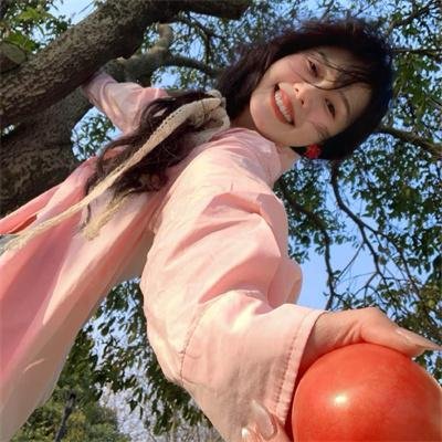 新闻记者2019
